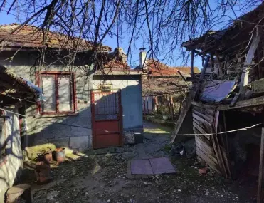 Къща, Две Могили, Северна България - снимка 5 от 13