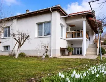 Къща, Ветово, Северна България