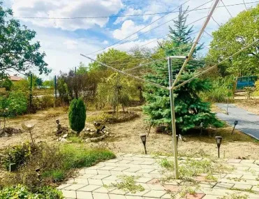 Къща, Белослав, Североизточна България - снимка 3 от 13