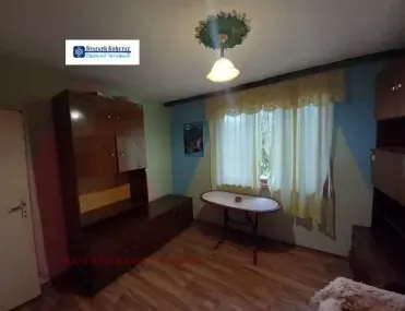 Къща, Бобов Дол, Югозападна България - снимка 11 от 18