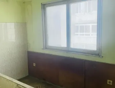 Многостаен, Тракия, Варна - снимка 4 от 12