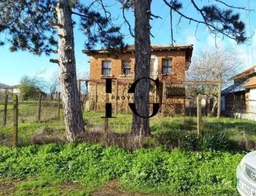 Къща, Средец, Югоизточна България