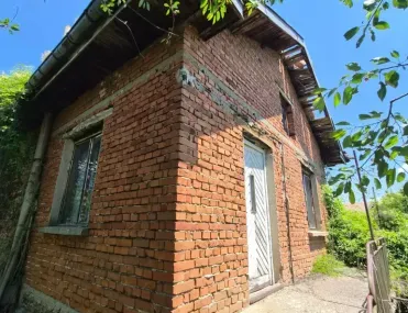 Къща, Бобов Дол, Югозападна България - снимка 4 от 15