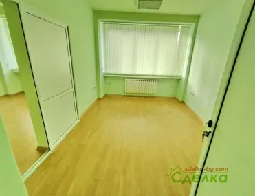 Офис, Габрово, Северна България - снимка 12 от 21