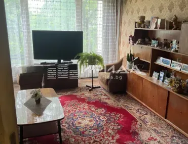 3-стаен, Света троица, София