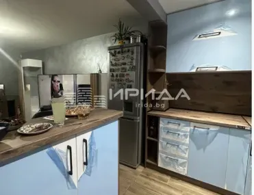 3-стаен, Света троица, София
