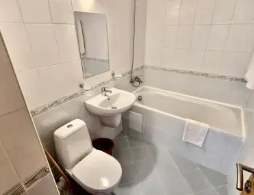 Апартамент, Поморие, Югоизточна България - снимка 2 от 21