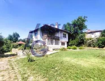 Къща, Средец, Югоизточна България