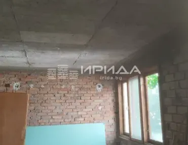 Къща, с. Мировяне, София - снимка 3 от 7