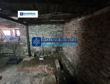 Къща, Кюстендил, Югозападна България - снимка 15 от 18