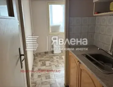 1-стаен, Славейков, Бургас - снимка 9 от 10