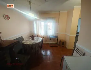 1-стаен, Пазарджик, Южна България