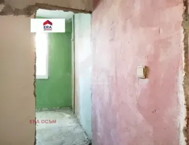 1-стаен, Ловеч, Северозападна България