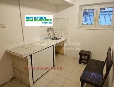 2-стаен, Изток, София - снимка 9 от 10