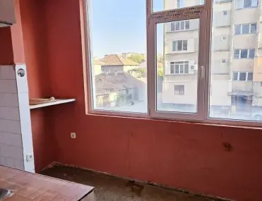 2-стаен, Монтана, Северозападна България - снимка 2 от 11
