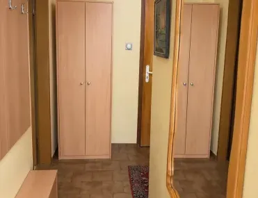 2-стаен, Толстой, София