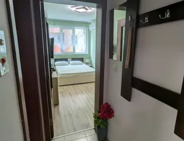 2-стаен, Център, Варна - снимка 14 от 17