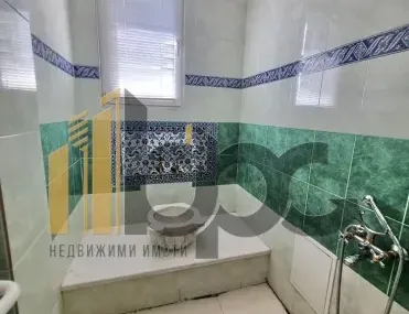 3-стаен, Белите брези, София