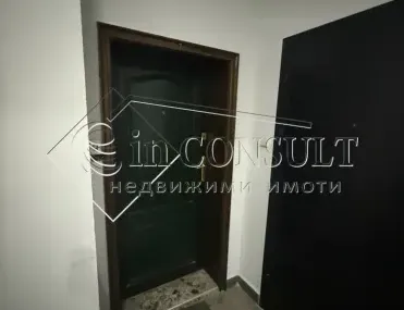 3-стаен, Център, Варна - снимка 9 от 15