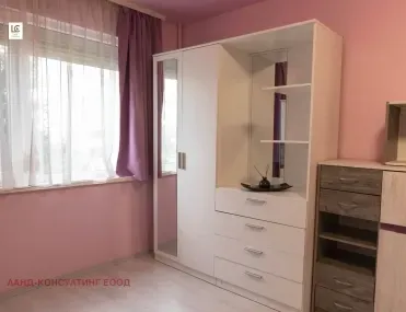 3-стаен, Сухата река, София