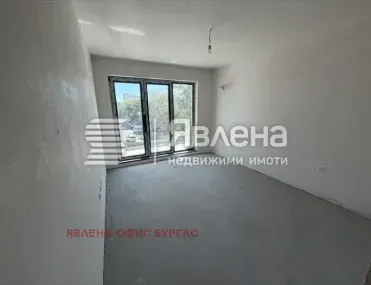 3-стаен, Славейков, Бургас