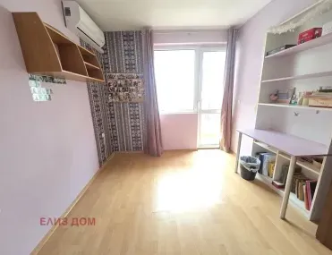 3-стаен, Тракия, Варна