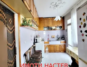 Многостаен, Шумен, Североизточна България - снимка 4 от 14