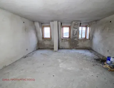 Многостаен, Самоков, Югозападна България - снимка 6 от 10