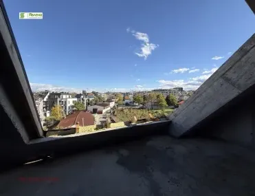 Многостаен, Хладилника, София