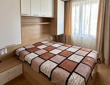 Многостаен, в.з. Киноцентъра, София - снимка 2 от 18