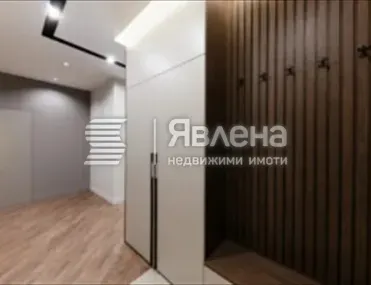 Многостаен, Изток, София