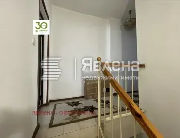 Многостаен, Тракия, Варна - снимка 2 от 14