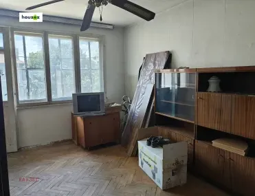 Многостаен, Сухата река, София - снимка 2 от 18