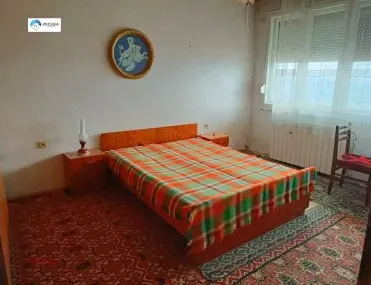 Многостаен, Акация, Велико Търново - снимка 9 от 13