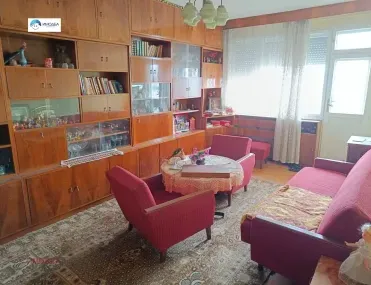 Многостаен, Акация, Велико Търново - снимка 7 от 13