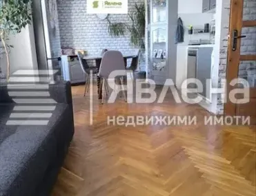 Многостаен, Владислав Варненчик, Варна - снимка 7 от 8