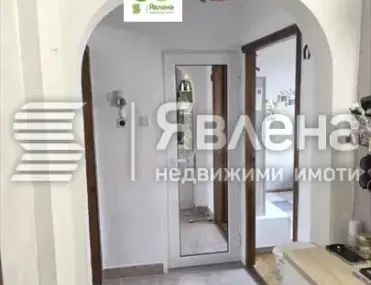 Многостаен, Владислав Варненчик, Варна - снимка 3 от 8