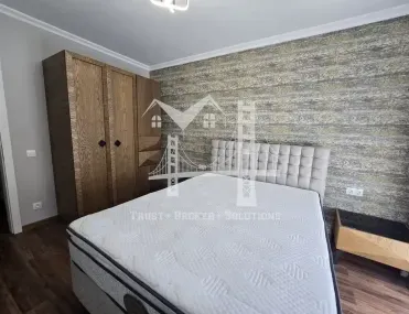 Многостаен, Бъкстон, София