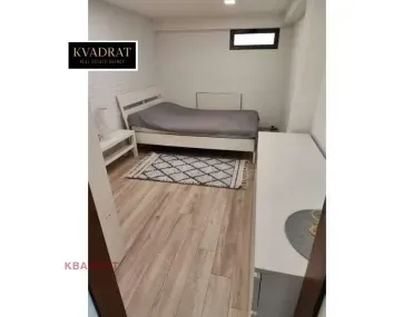 Многостаен, ВИНС, Варна - снимка 9 от 11