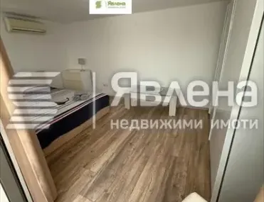 Многостаен, ВИНС, Варна - снимка 2 от 9