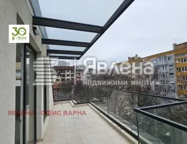 Многостаен, Васил Левски, Варна