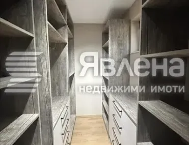 Многостаен, Младежки хълм, Пловдив