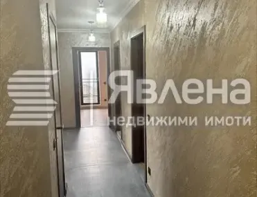 Многостаен, Младежки хълм, Пловдив - снимка 9 от 12