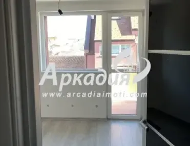 Апартамент, Съдийски квартал, Пловдив - снимка 13 от 17
