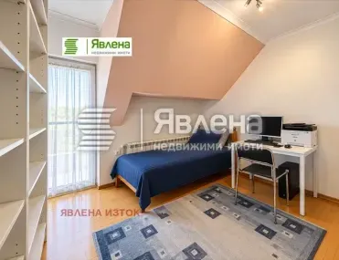Етаж от къща, Редута, София