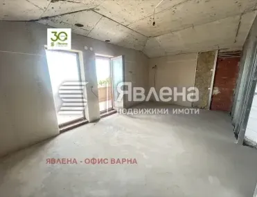 Етаж от къща, Добрич, Североизточна България - снимка 6 от 12