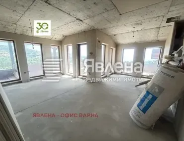 Етаж от къща, Добрич, Североизточна България - снимка 9 от 12