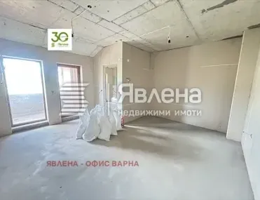Етаж от къща, Добрич, Североизточна България - снимка 4 от 12
