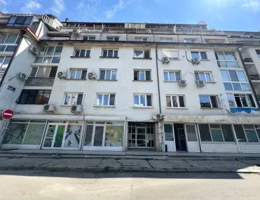 Етаж от къща, Гео Милев, София - снимка 9 от 18