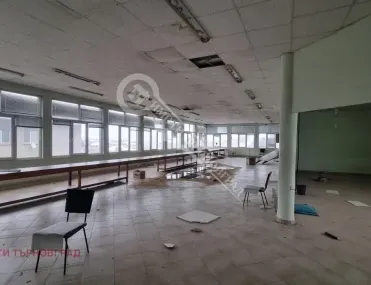 Офис, Горна Оряховица, Северна България - снимка 3 от 12